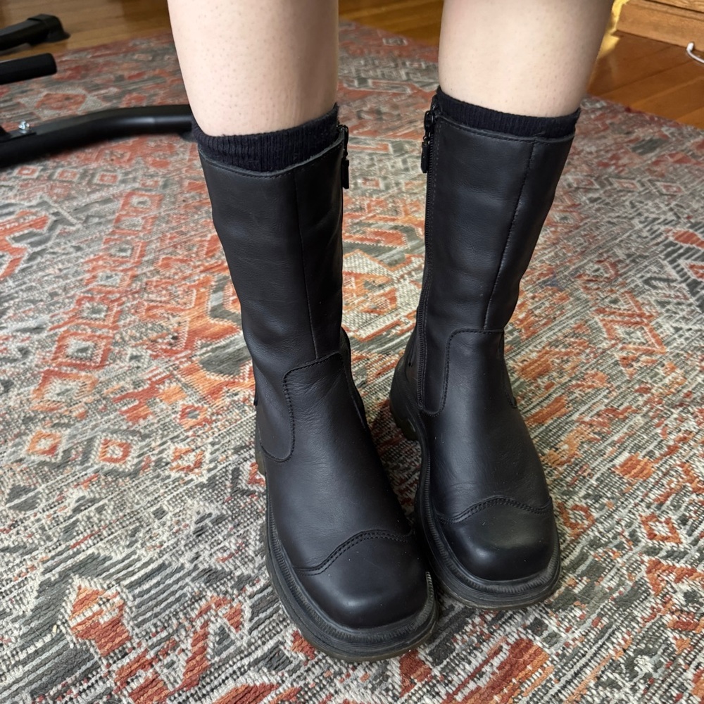 Vintage Black Leather Women's Dr Martens